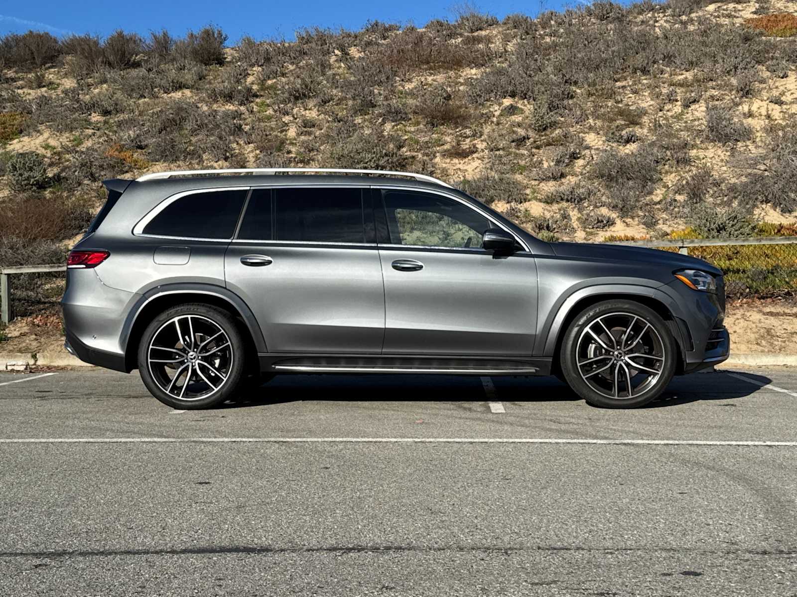 Thumbnail: 2022 Mercedes-Benz GLS - 9