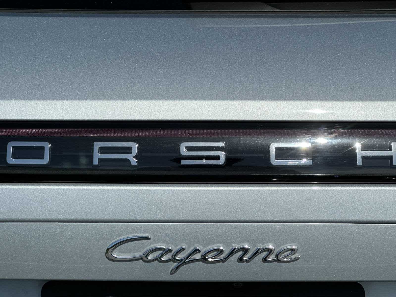 2020 Porsche Cayenne  27