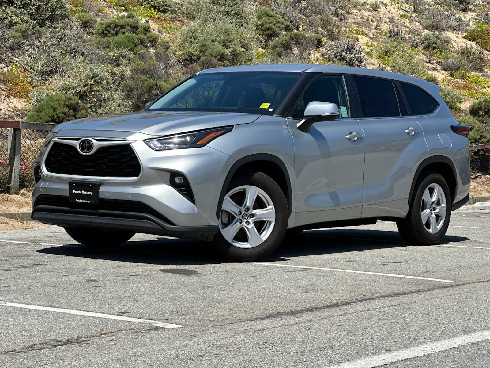 2024 Toyota Highlander LE -
                  Seaside, CA
