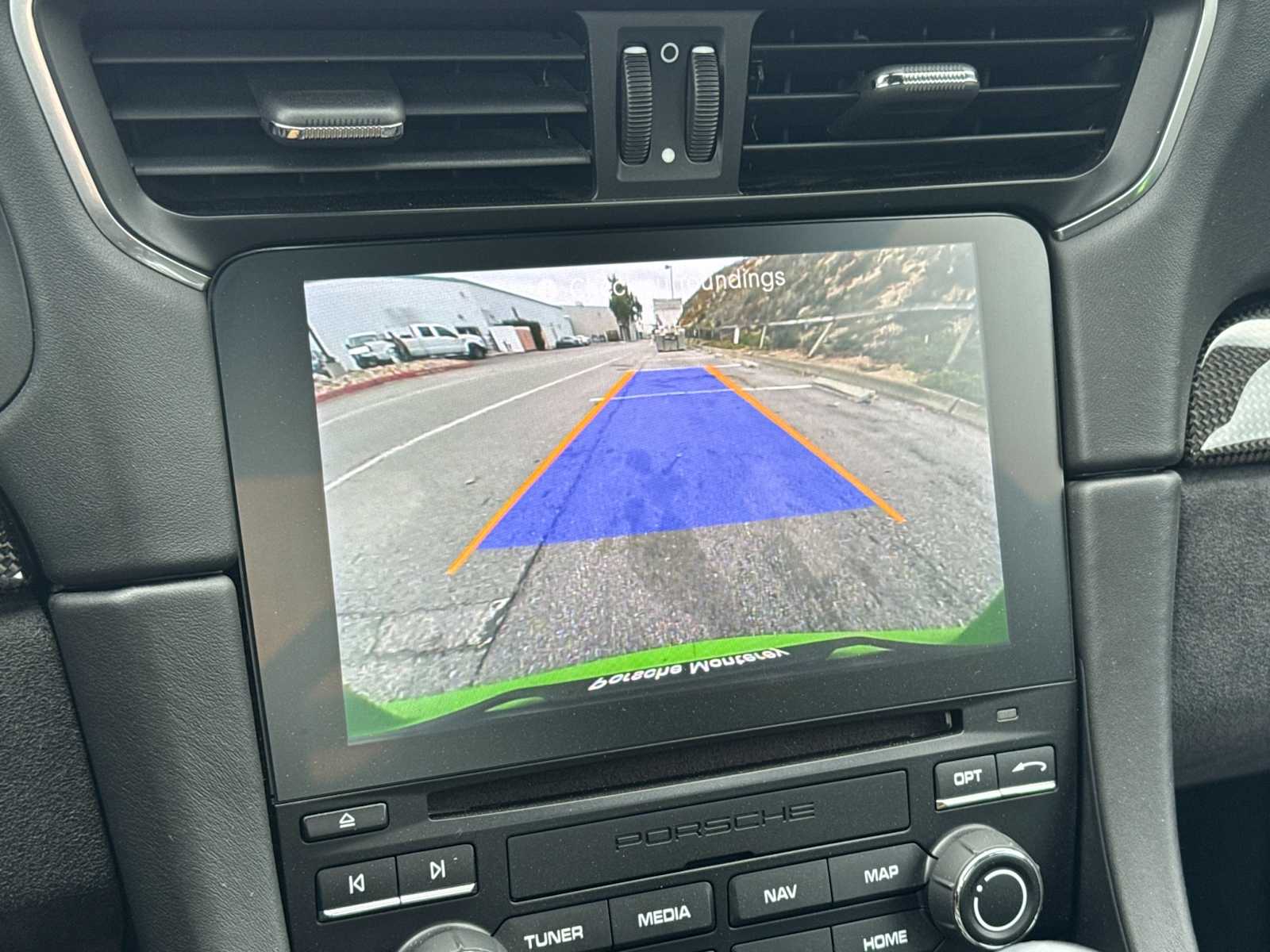 Thumbnail: 2019 Porsche 911 - 19