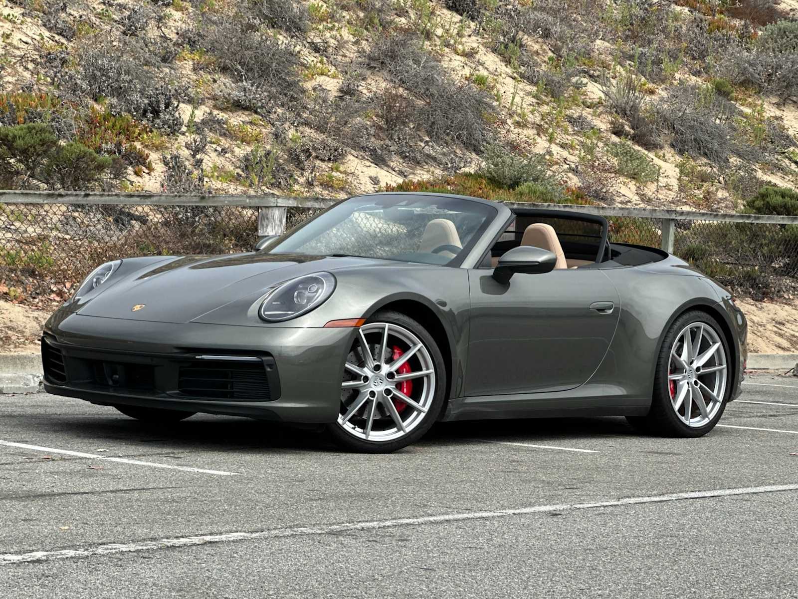 Thumbnail: 2020 Porsche 911 - 1