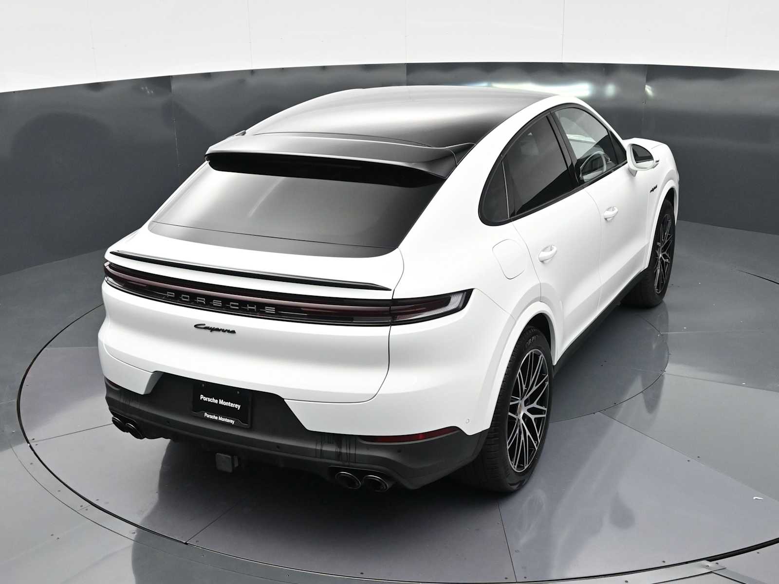 Thumbnail: 2025 Porsche  - 40