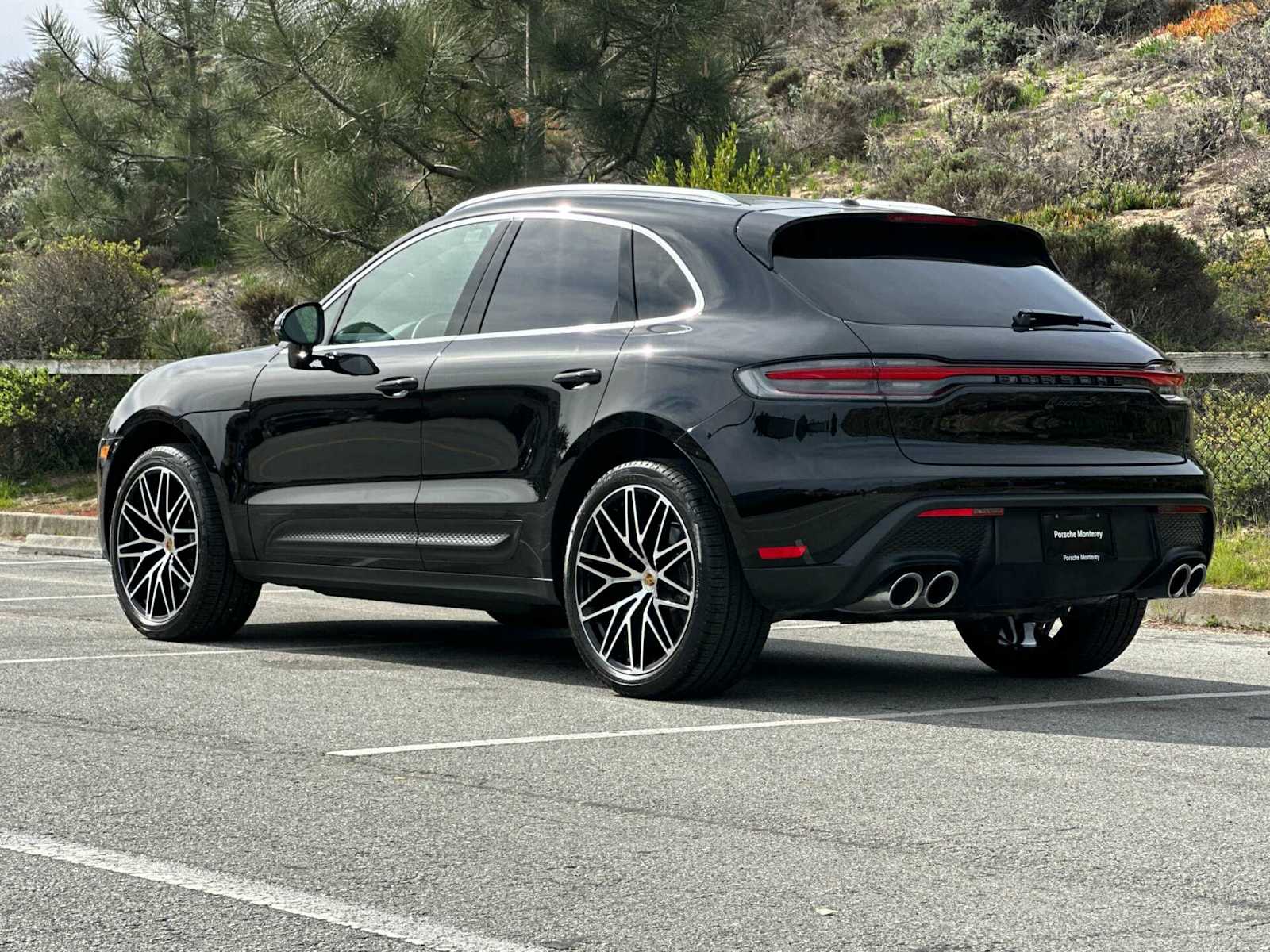 2024 Porsche Macan S 3