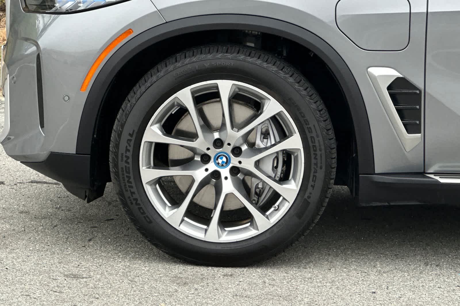 Thumbnail: 2025 BMW X5 - 33