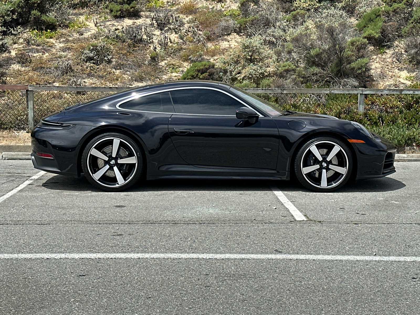 Thumbnail: 2025 Porsche 911 - 8
