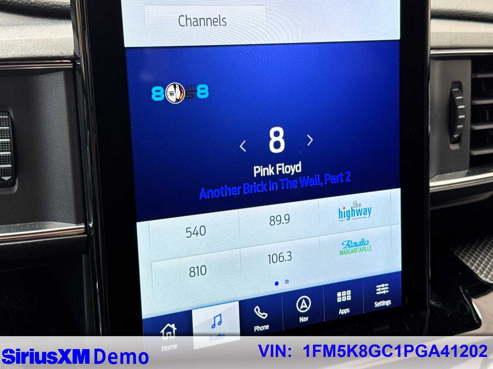 Thumbnail: 2023 Ford Explorer - 31