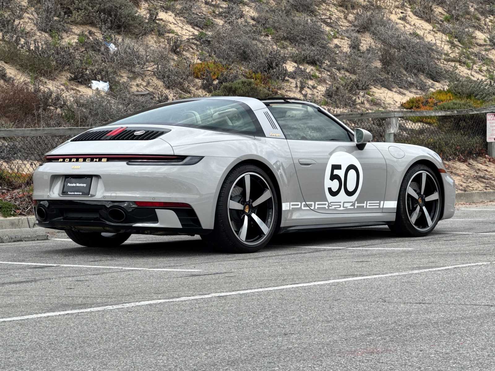 Thumbnail: 2021 Porsche 911 - 7