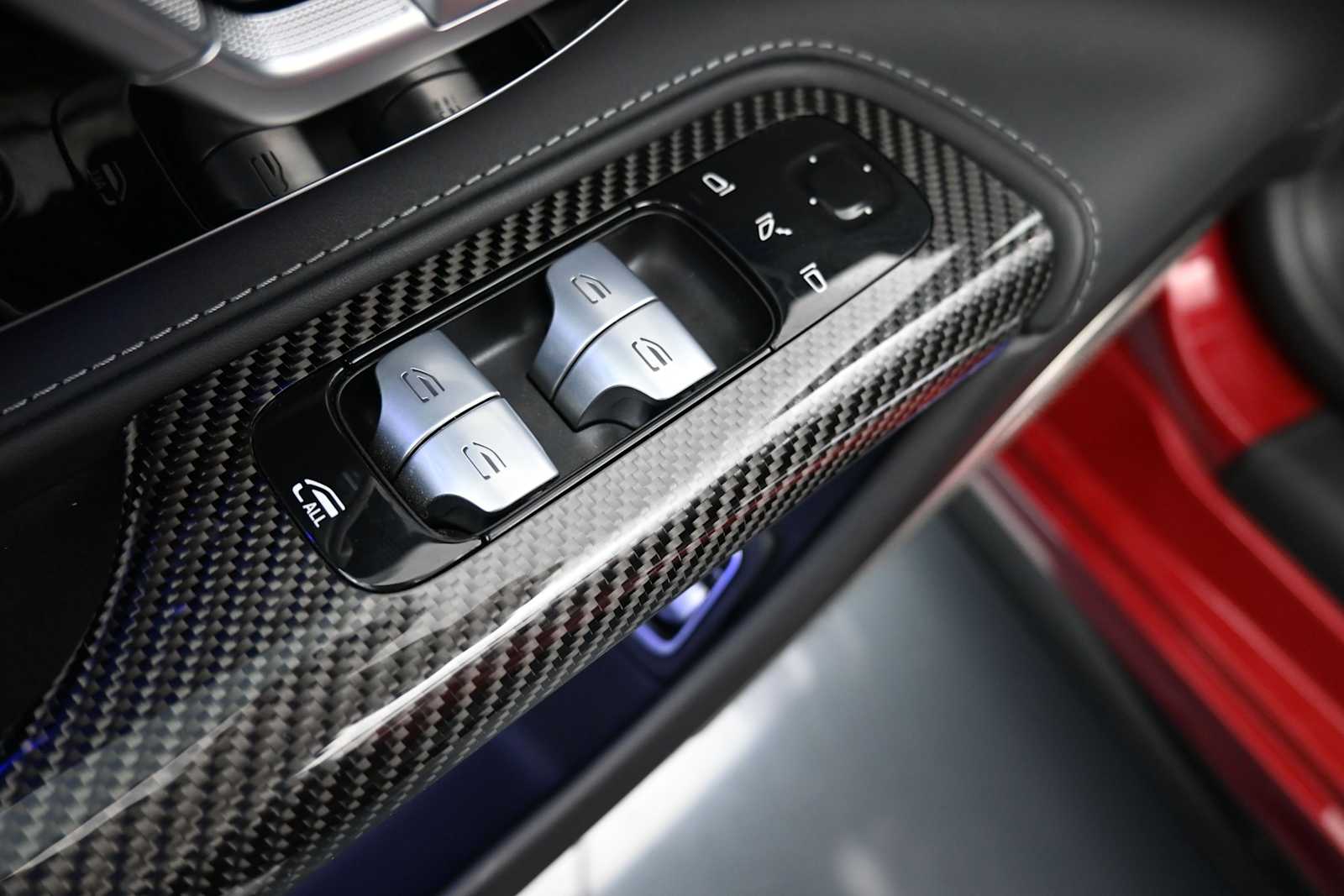 Thumbnail: 2022 Mercedes-Benz SL-Class - 8