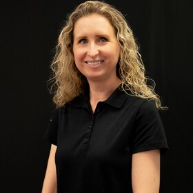 Staff member Monika Parzych from ID_96c95e1d5c8e
