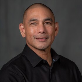 Staff member Robbie De Los Santos from ID_96c95e1d5c8e