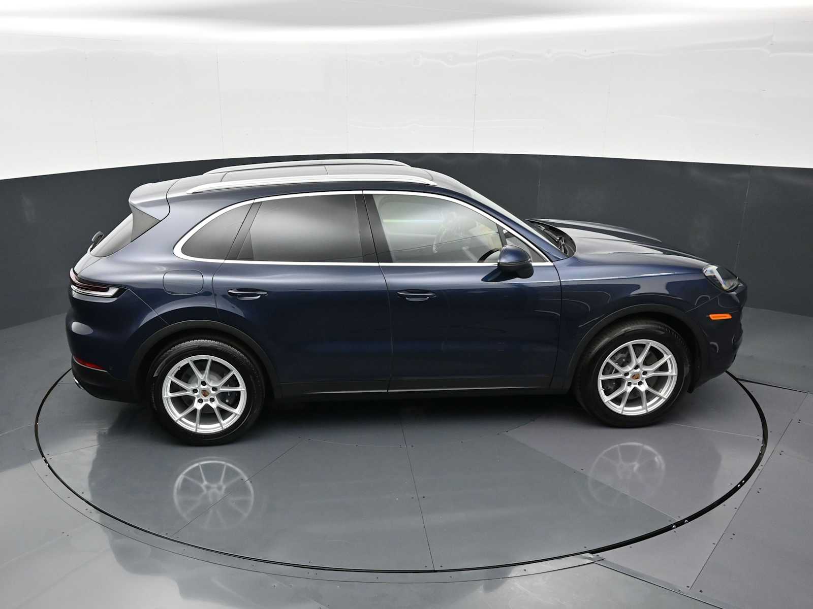 Thumbnail: 2025 Porsche Cayenne - 34