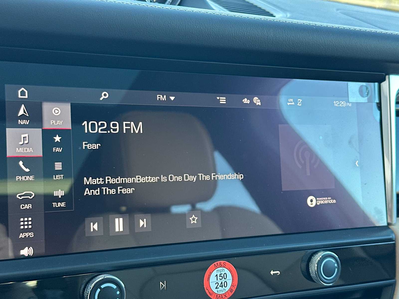 Thumbnail: 2026 Porsche Macan - 19