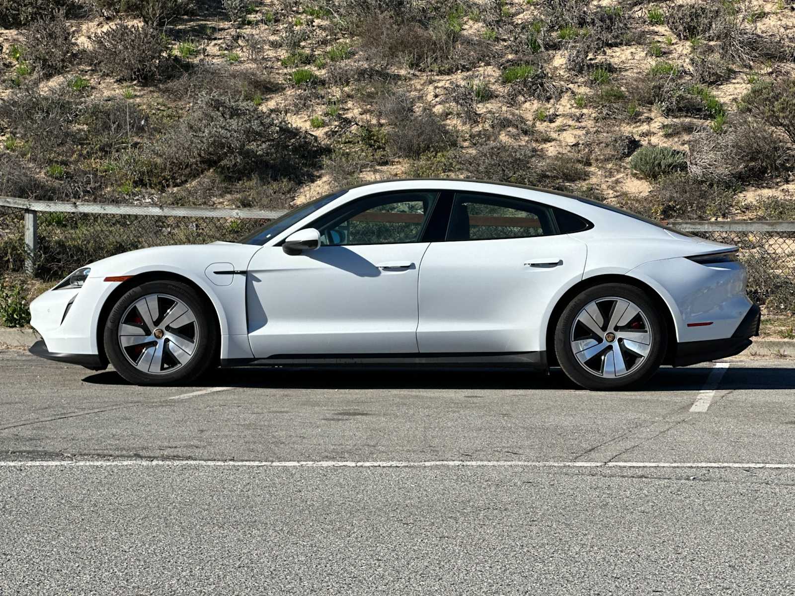 Thumbnail: 2024 Porsche Taycan - 2