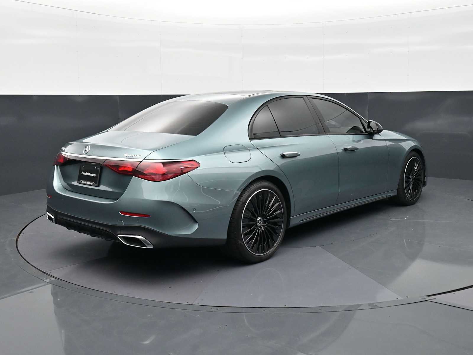 Thumbnail: 2025 Mercedes-Benz E-Class - 29