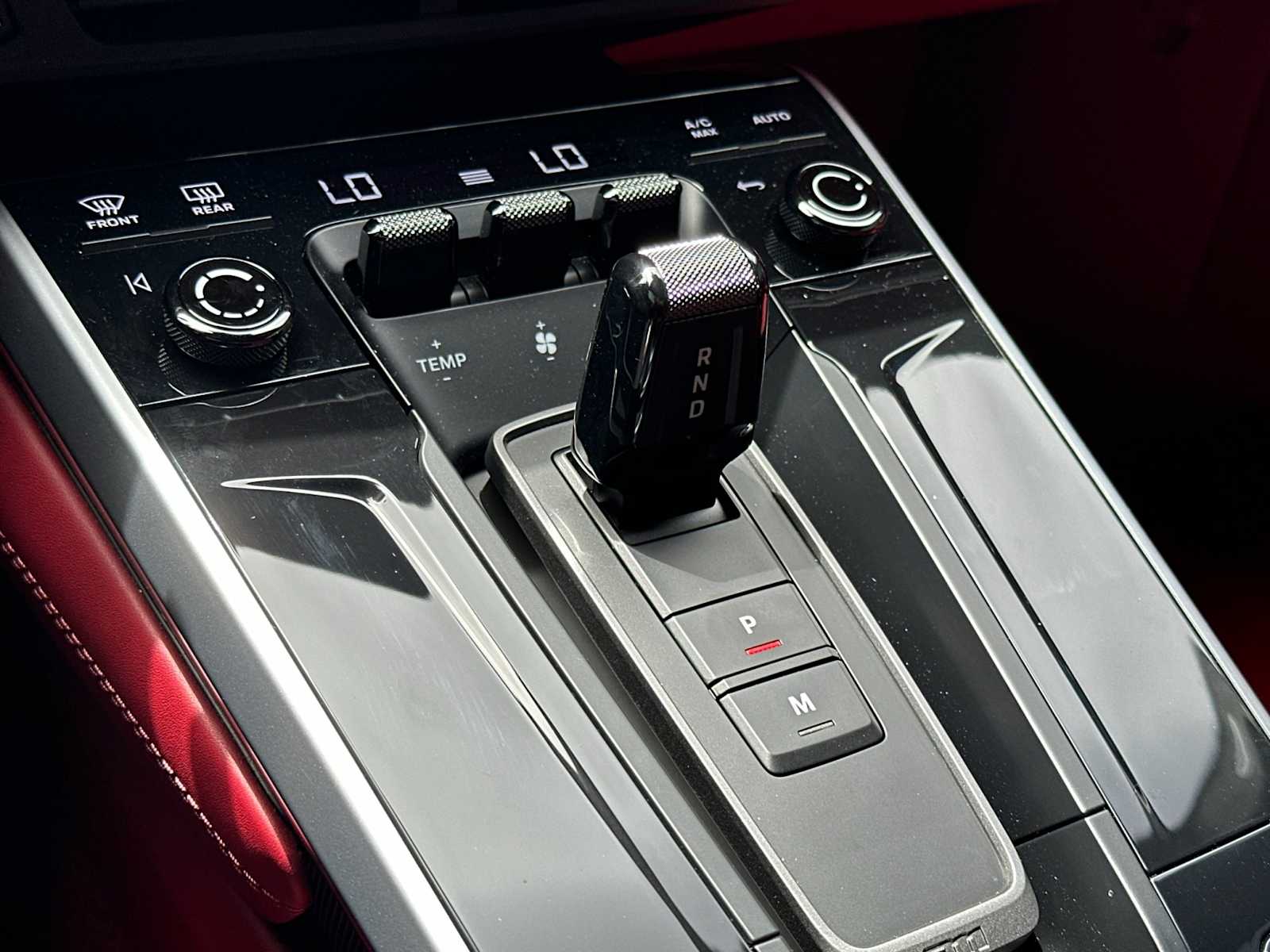 Thumbnail: 2025 Porsche 911 - 20