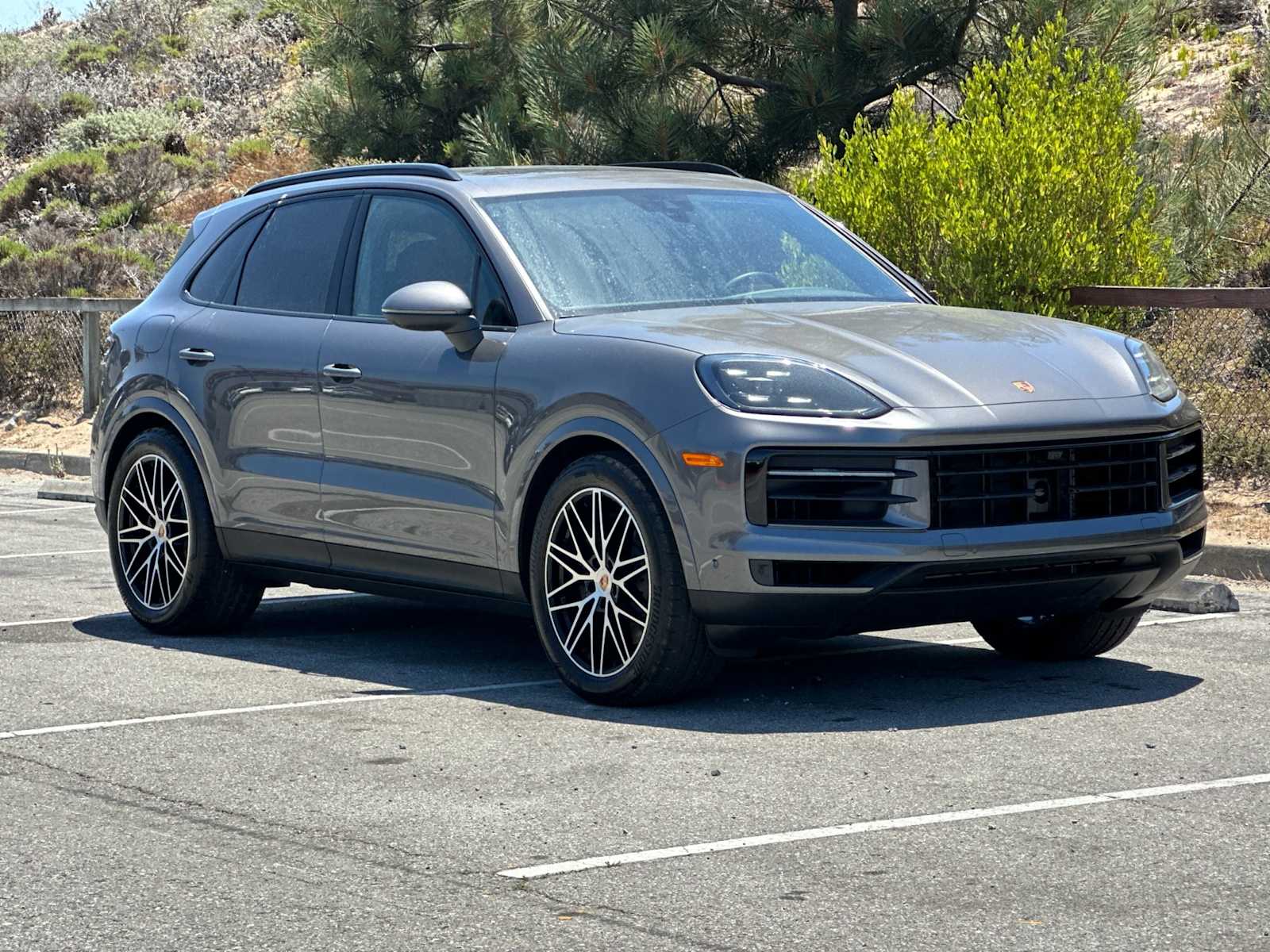 Thumbnail: 2025 Porsche Cayenne - 10