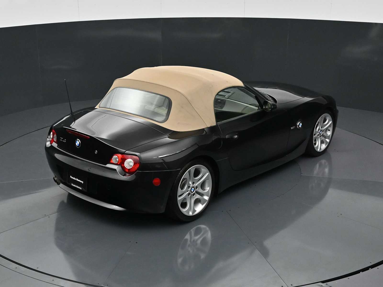 Thumbnail: 2005 BMW Z4 - 24