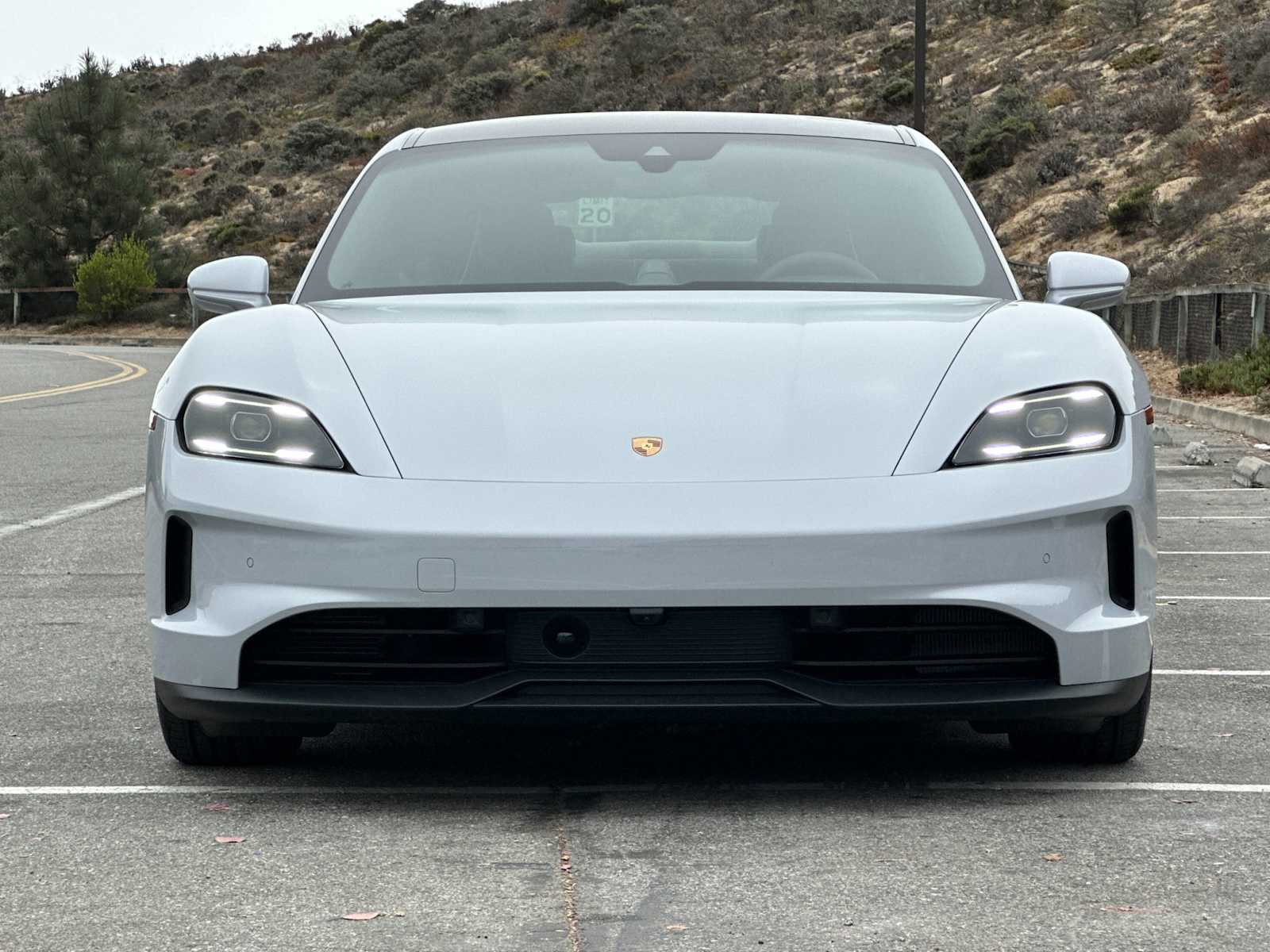 Thumbnail: 2025 Porsche Taycan - 11