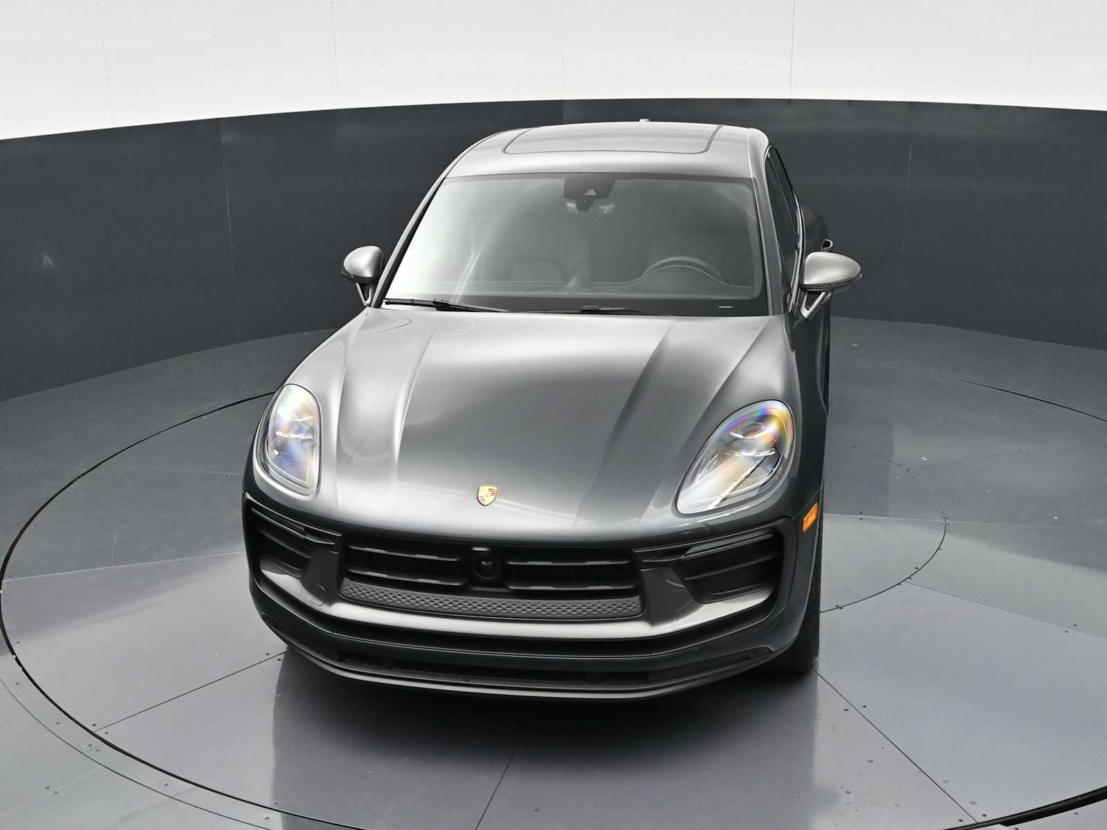 Thumbnail: 2025 Porsche Macan - 38