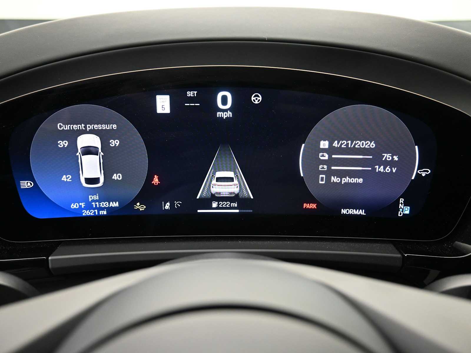 Thumbnail: 2025 Porsche Macan - 12