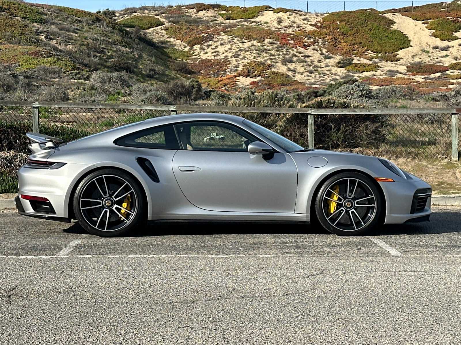 Thumbnail: 2024 Porsche 911 - 9