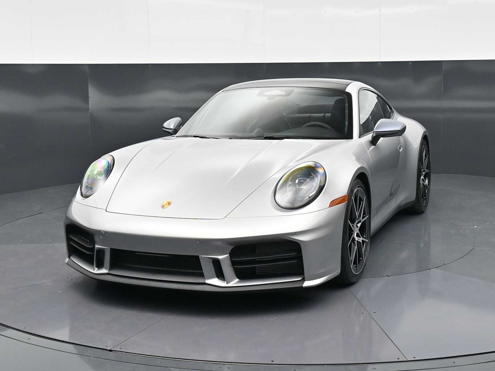 Thumbnail: 2026 Porsche 911 - 31