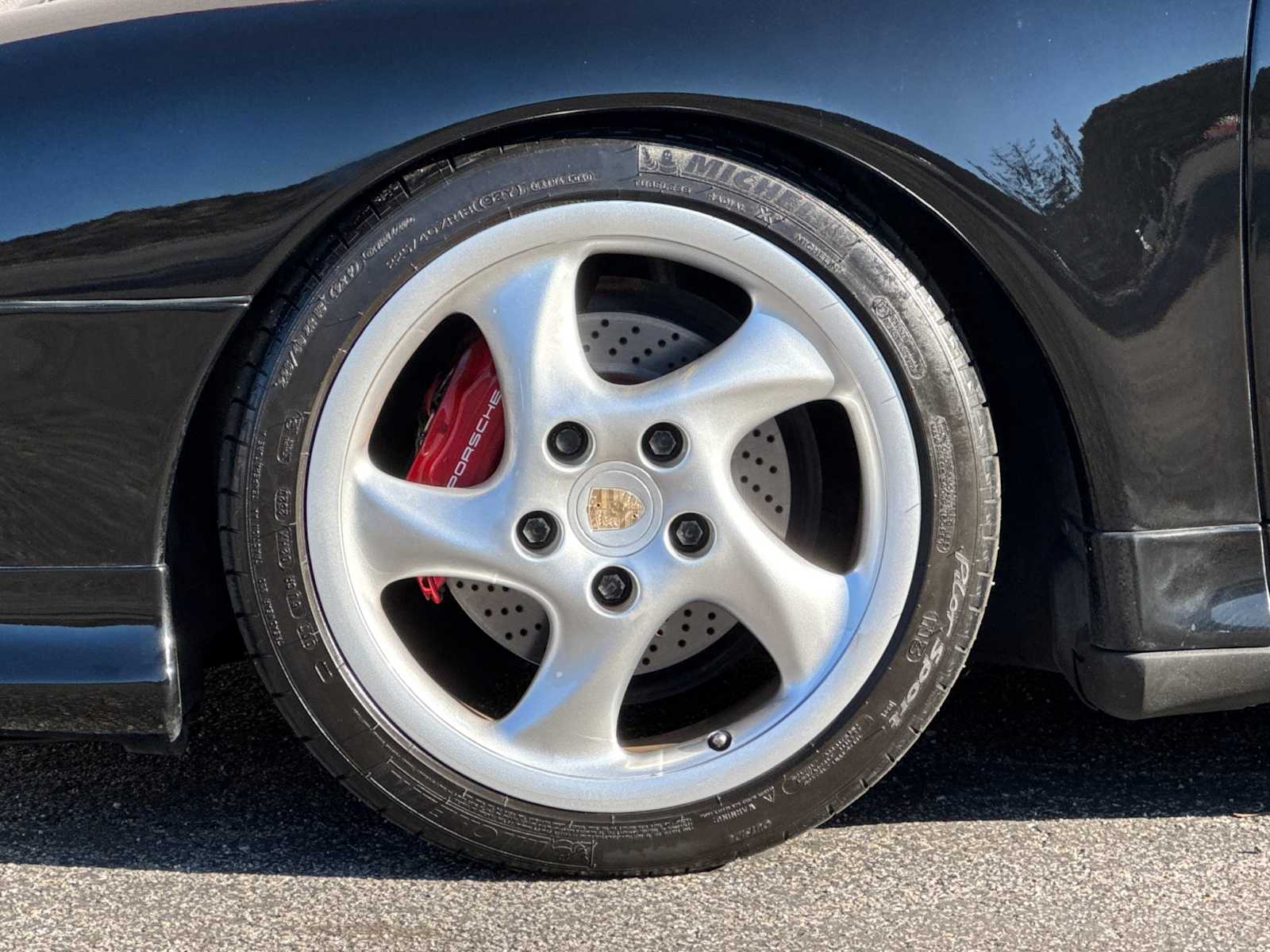 Thumbnail: 1998 Porsche 911 - 23