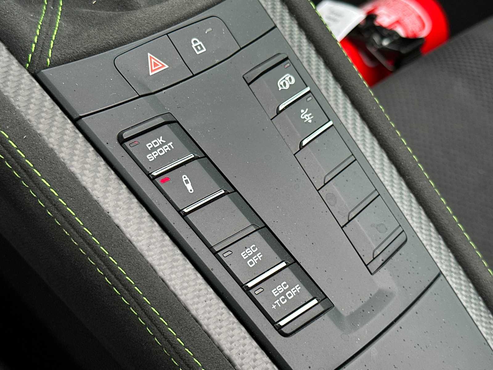 Thumbnail: 2024 Porsche  - 20