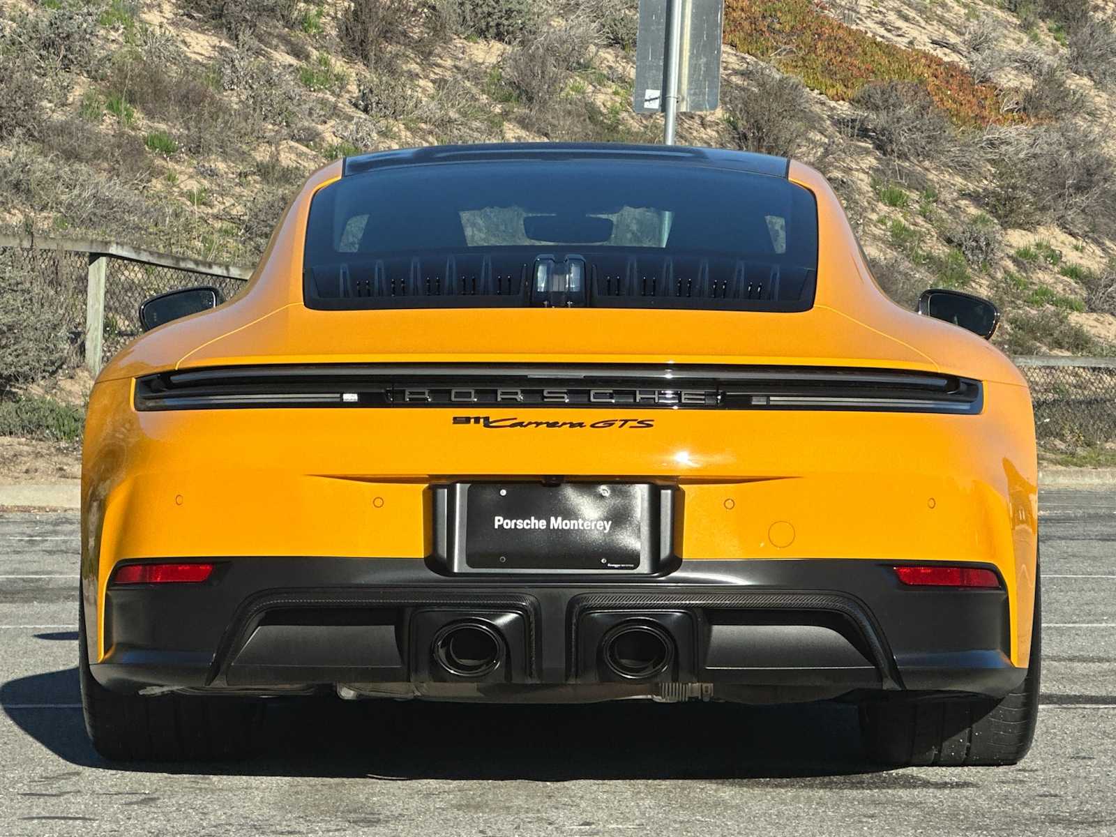 Thumbnail: 2026 Porsche 911 - 8