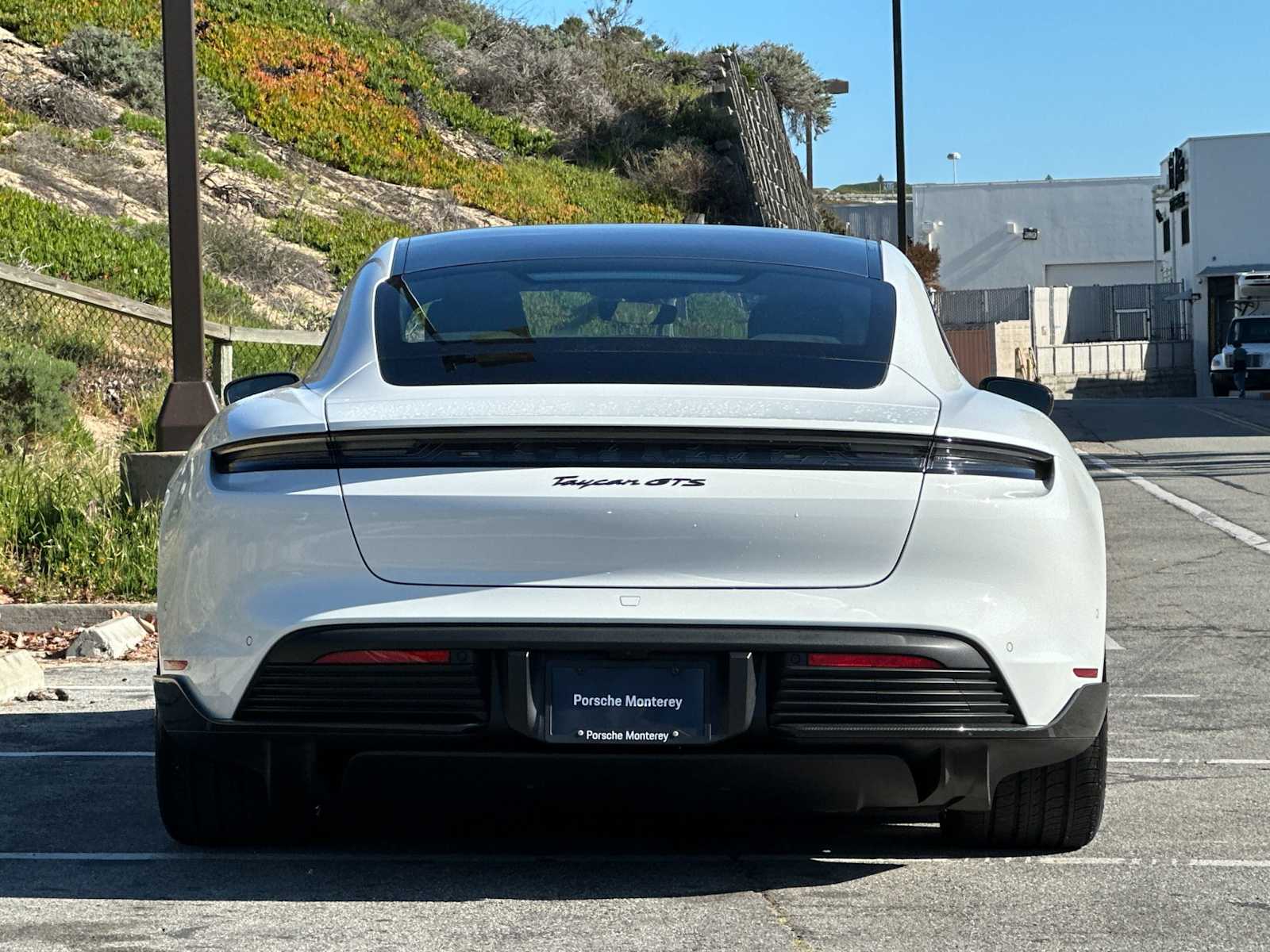 Thumbnail: 2024 Porsche Taycan - 8
