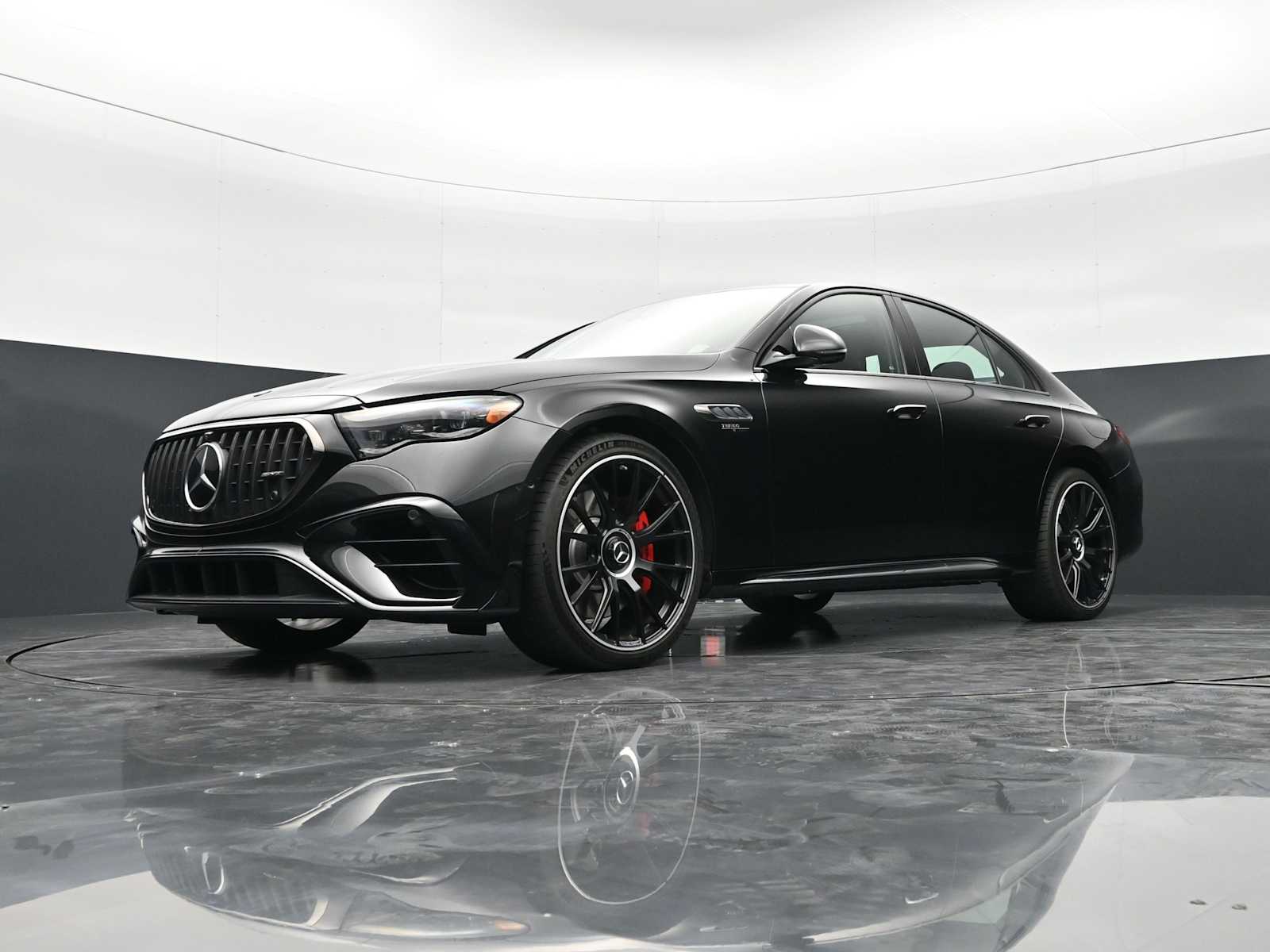 Thumbnail: 2025 Mercedes-Benz E-Class - 38