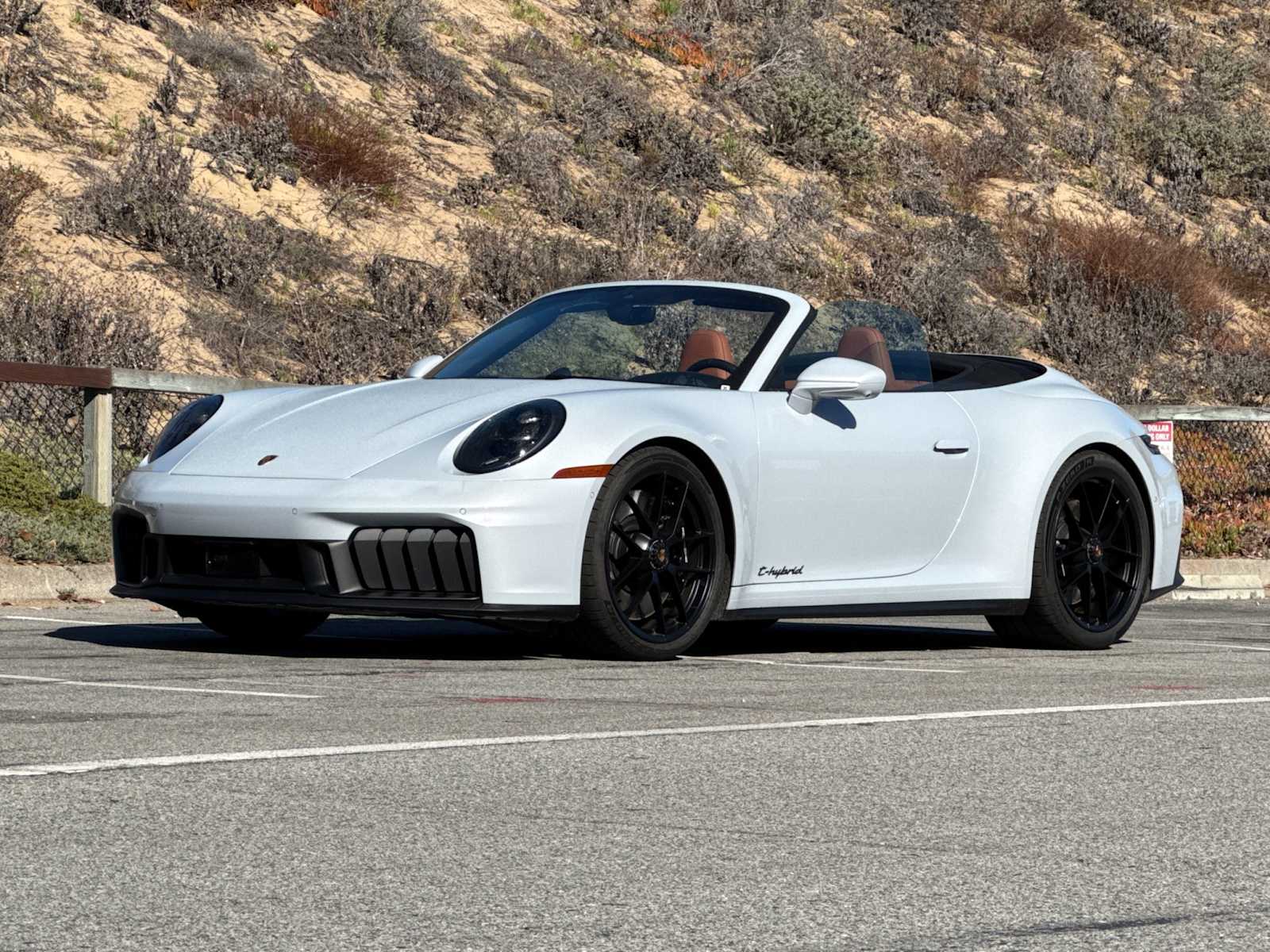 Thumbnail: 2025 Porsche 911 - 1