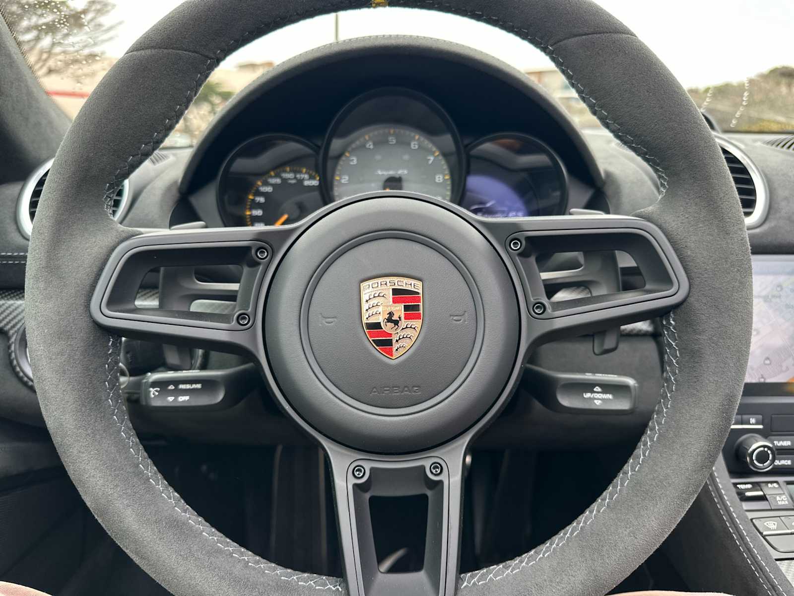 Thumbnail: 2025 Porsche  - 21