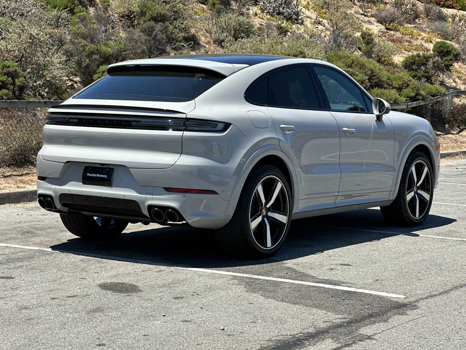 Thumbnail: 2025 Porsche  - 7