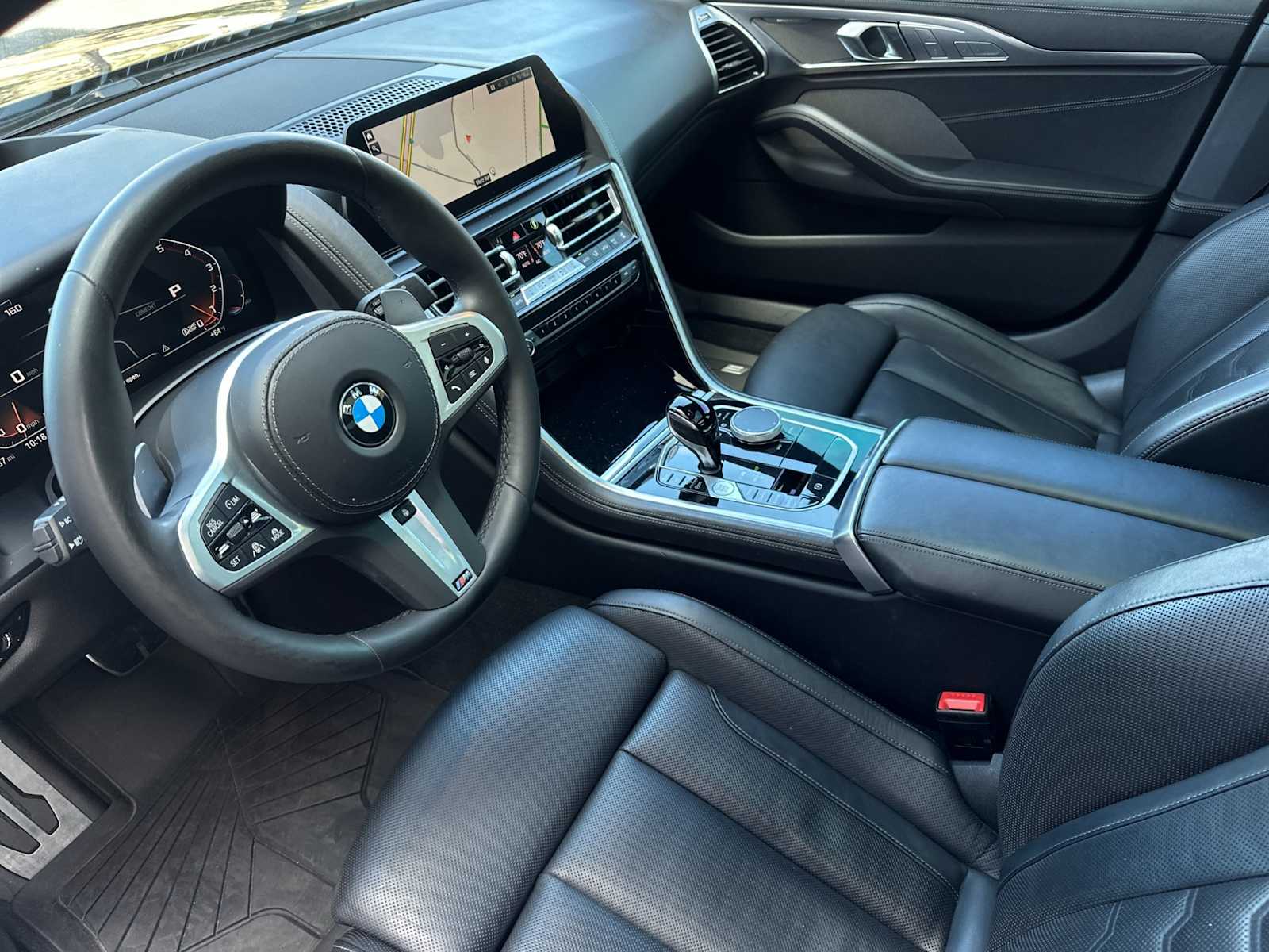 Thumbnail: 2022 BMW 8 Series - 4