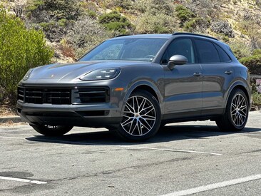 2025 Porsche Cayenne SUV