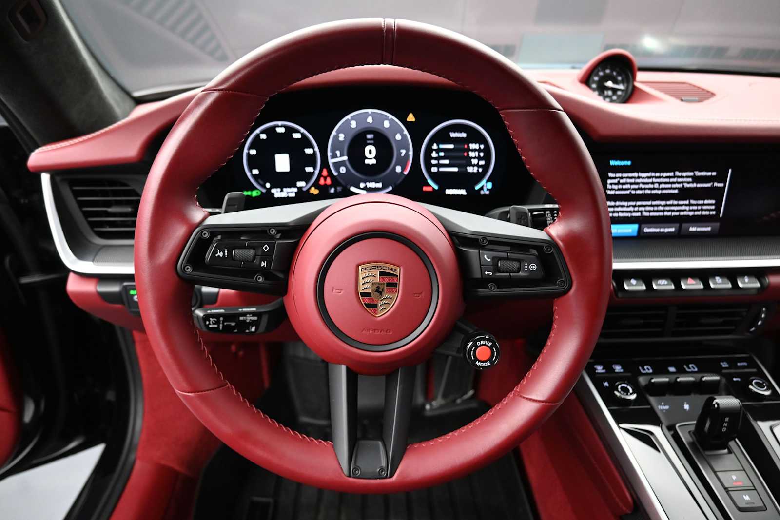 2025 Porsche 911 - Photo 8