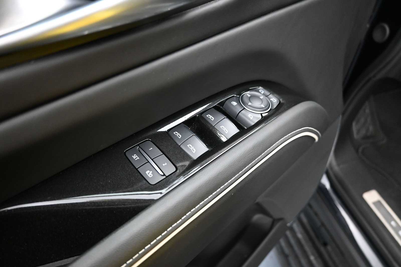 Thumbnail: 2024 Cadillac Escalade - 8