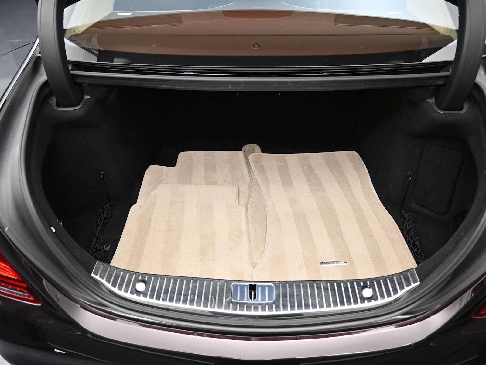 Thumbnail: 2018 Mercedes-Benz S-Class - 25