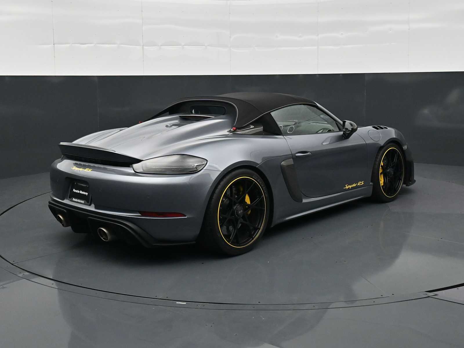 Thumbnail: 2025 Porsche  - 24
