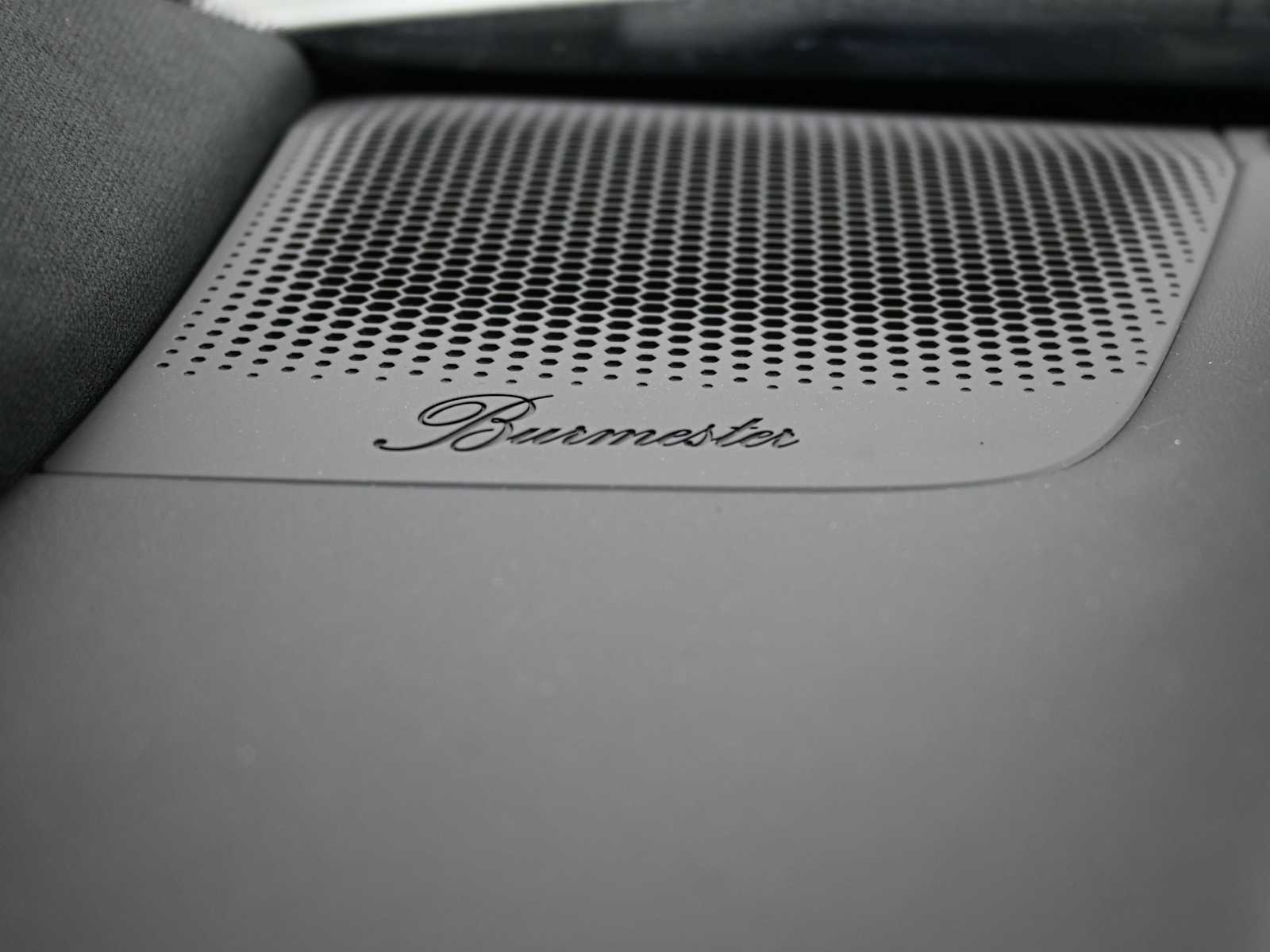 Thumbnail: 2025 Porsche  - 21
