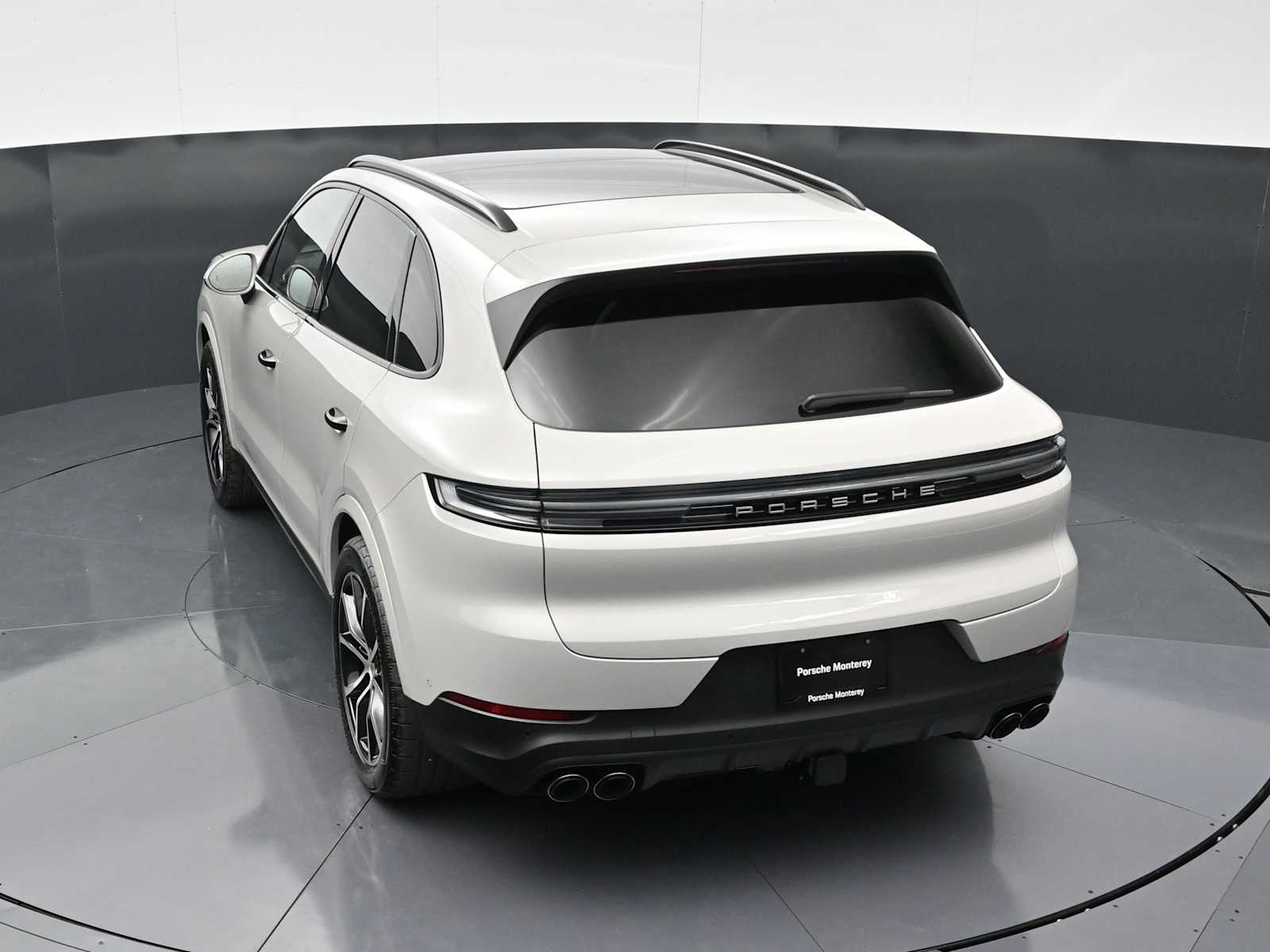 Thumbnail: 2026 Porsche Cayenne - 41