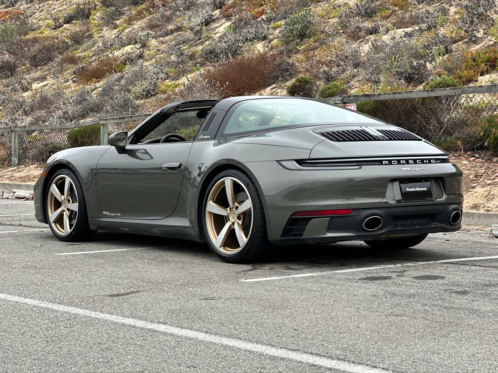 Thumbnail: 2022 Porsche 911 - 3
