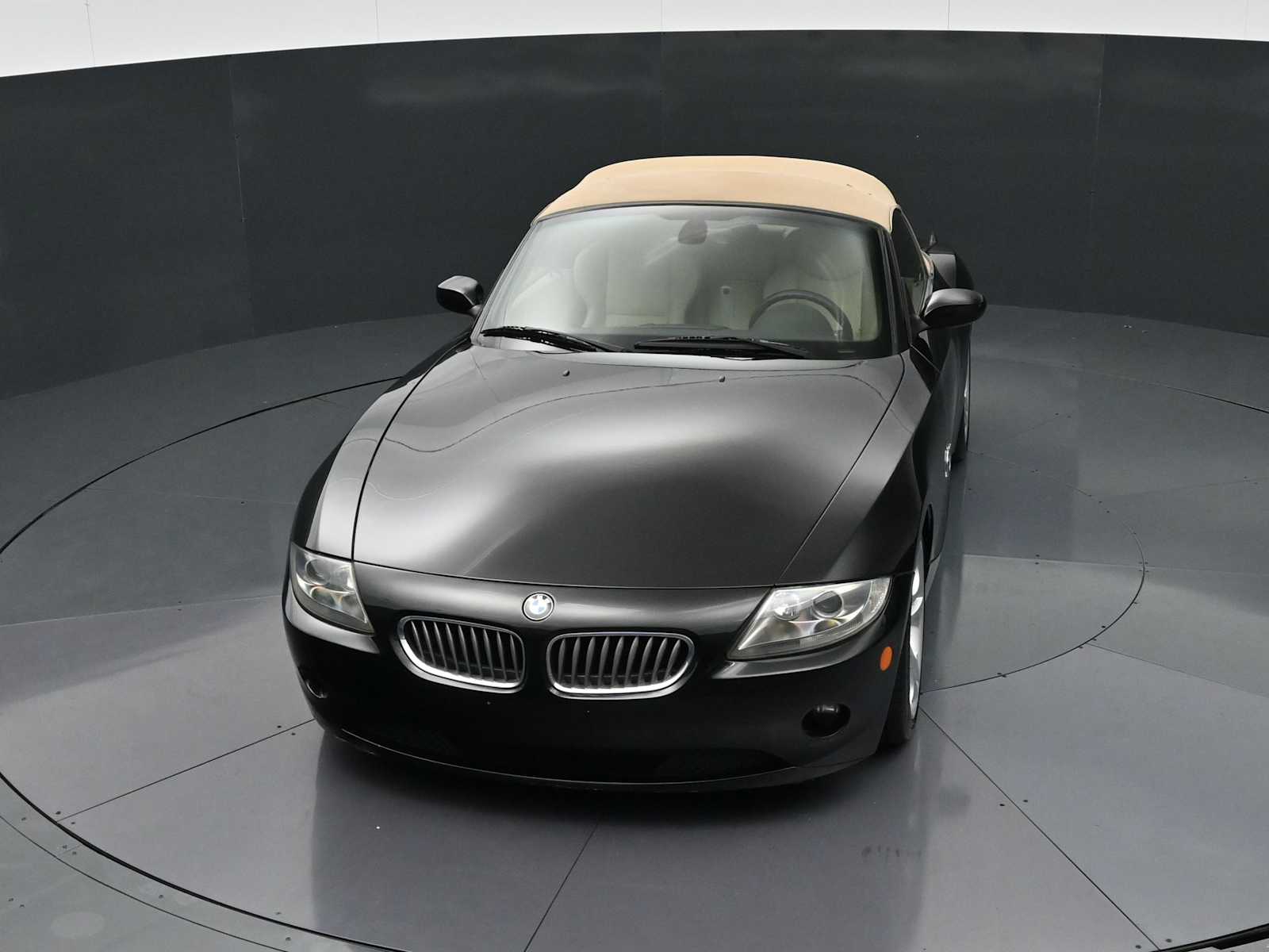 Thumbnail: 2005 BMW Z4 - 27