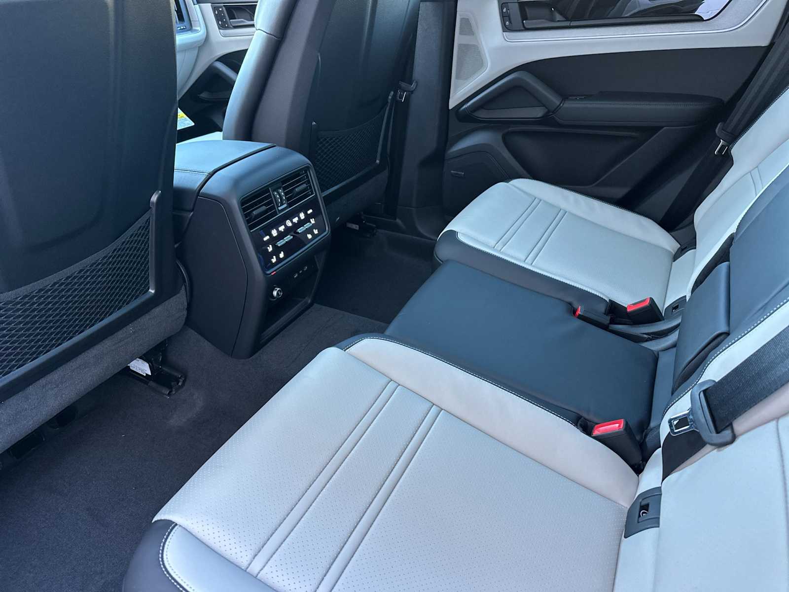 Thumbnail: 2026 Porsche  - 14