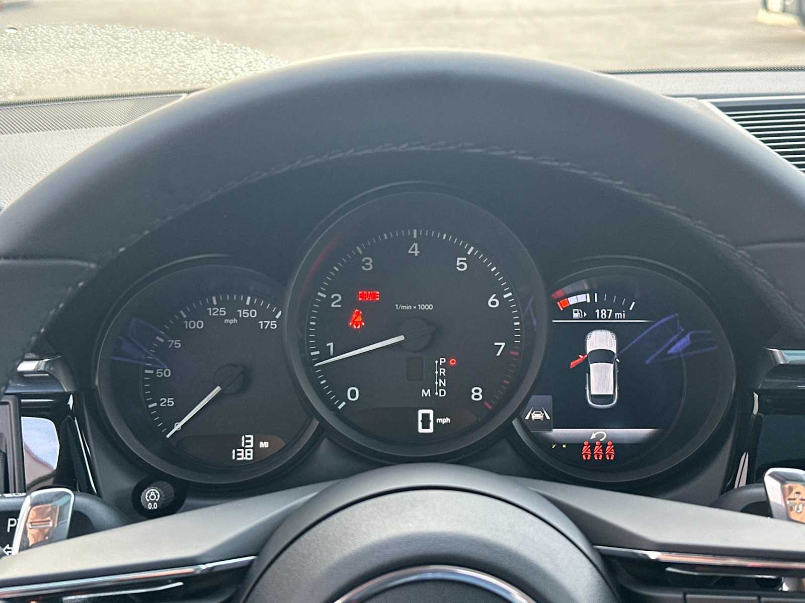 Thumbnail: 2026 Porsche Macan - 26