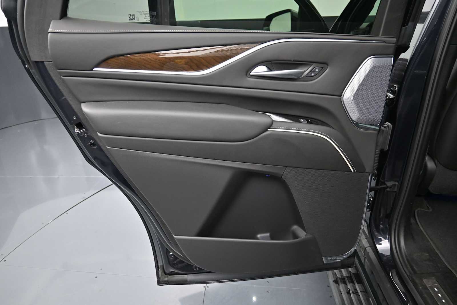 Thumbnail: 2024 Cadillac Escalade - 19