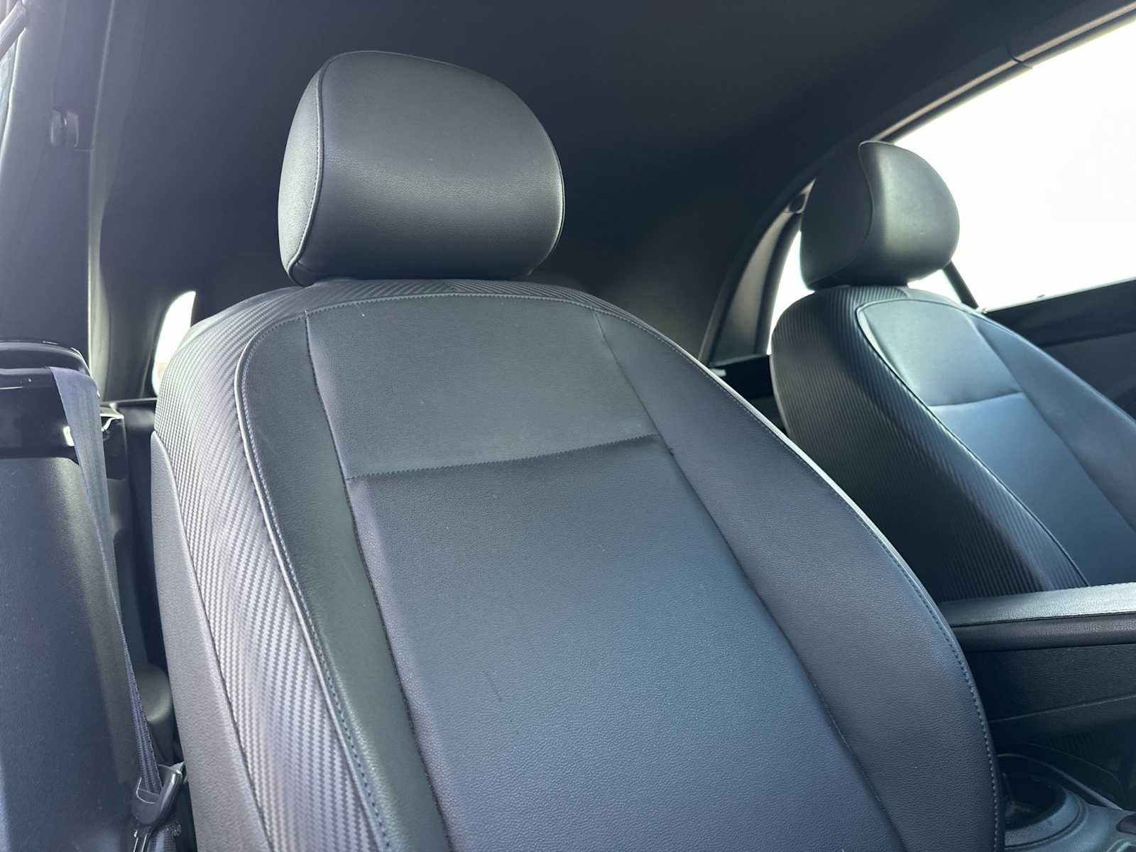 2013 Volkswagen Beetle  18