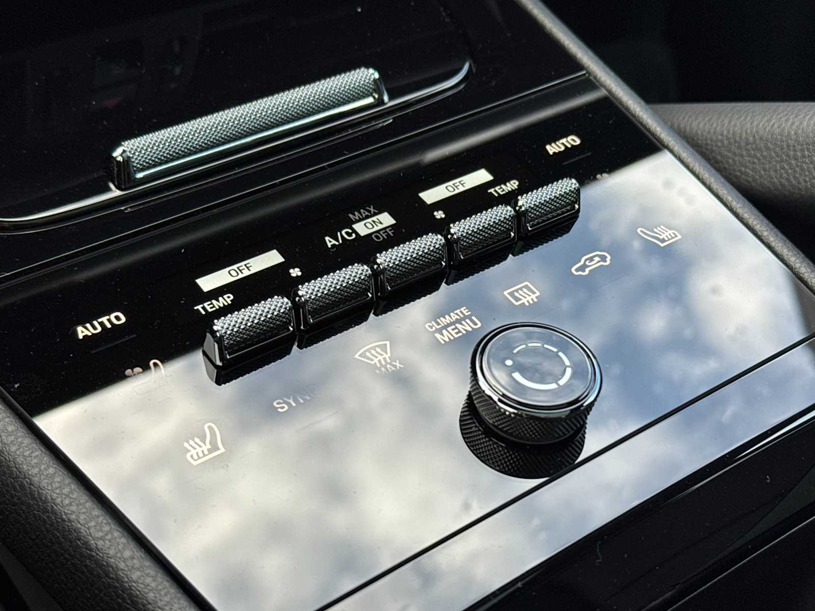 Thumbnail: 2026 Porsche Cayenne - 22