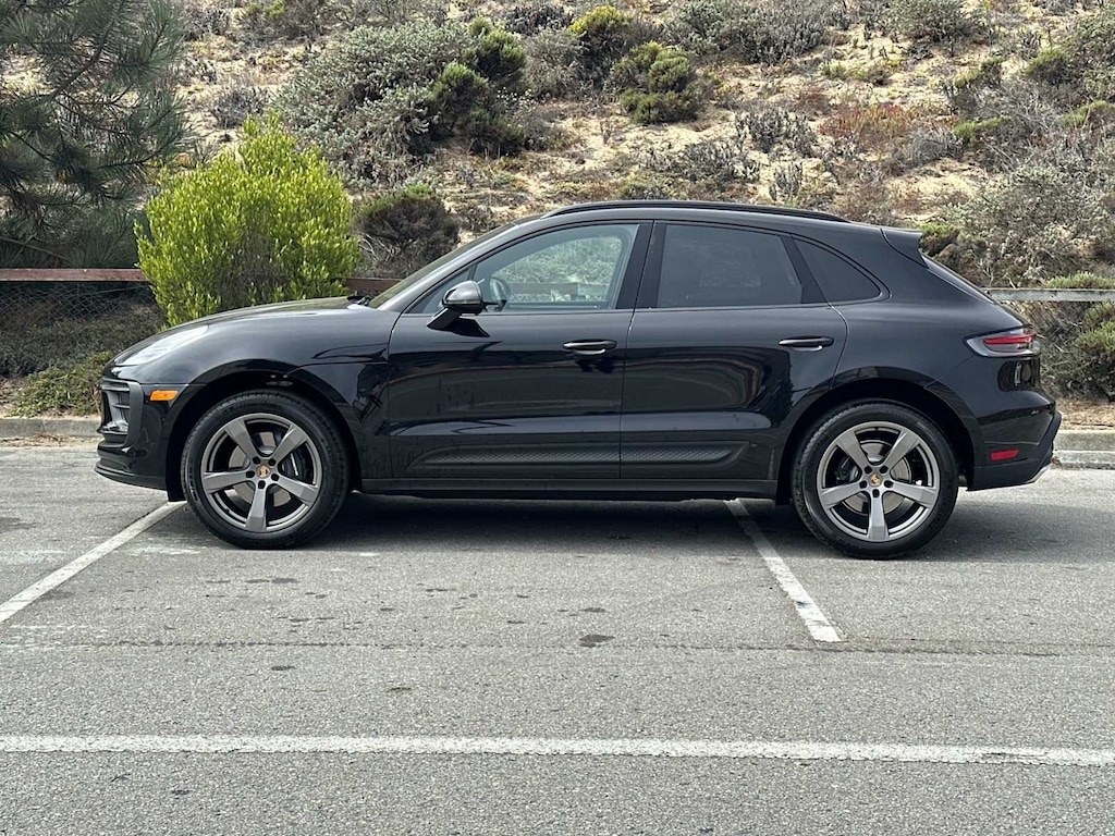 New 2026 Porsche Macan  SUV